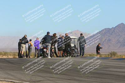 media/Feb-06-2025-Racers Edge (Thu) [[c17ed6f7b1]]/3-Around the Pits-Track Walk/